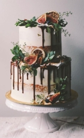 Figgy Pudding Wedding Cake